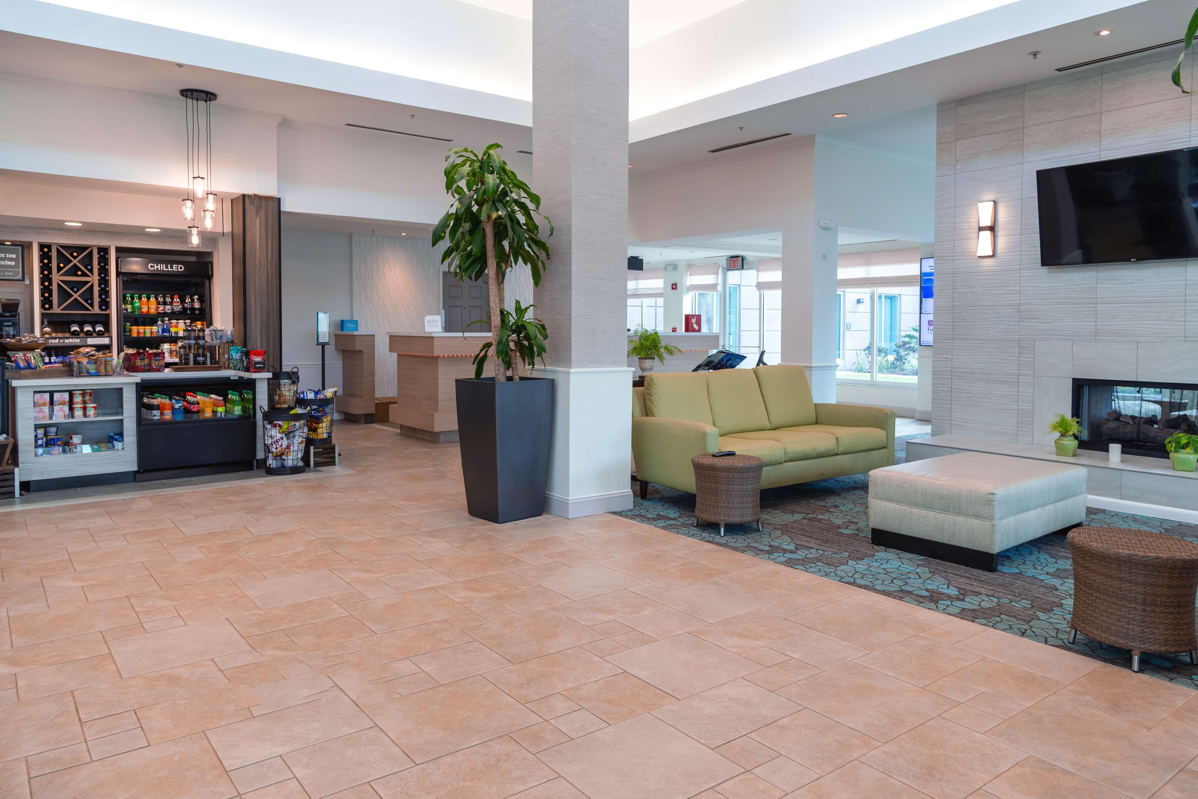 Hilton Garden Inn Orlando East - Ucf Area Alafaya Exteriör bild